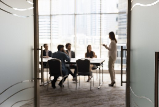 Noisy, slipping, wobbly chairs? Tips for durable conference chairs